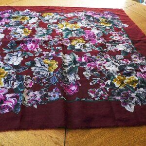 Adrienne Vittadini 100% Wool Maroon Floral Scarf